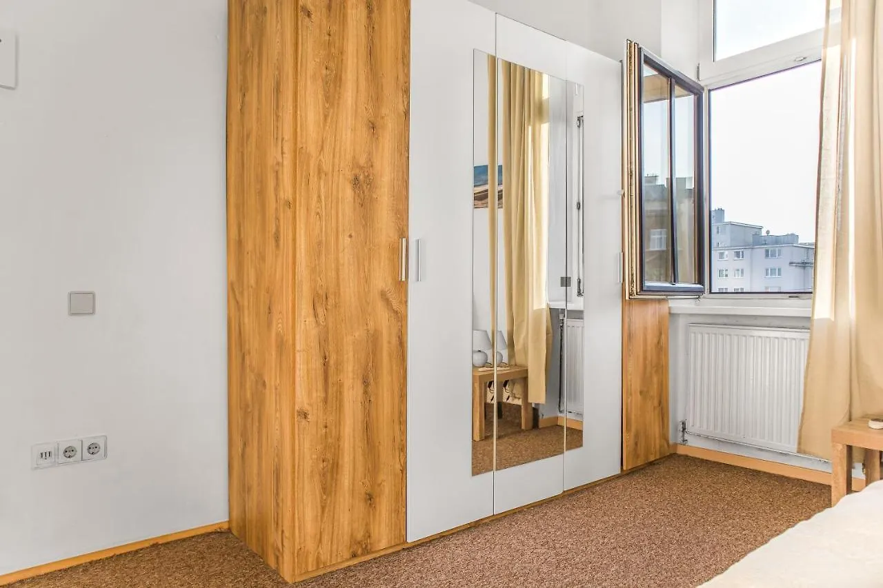 Appartamento Superb 2Br Apt. Very Spacious Near Millenium Tower Vienna